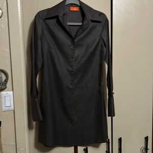 Jim Thompson 100% silk gray blouse size large